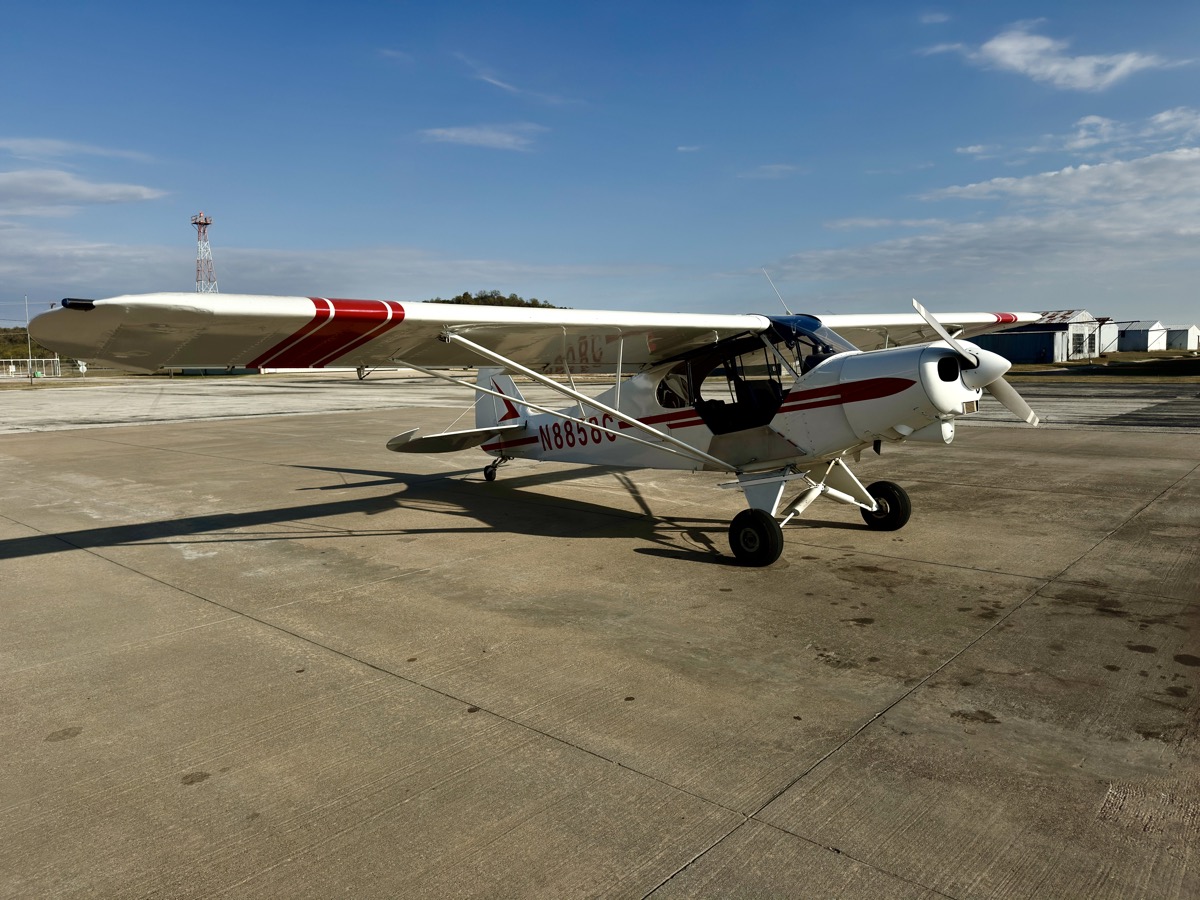 Tailwheel aircraft on the ramp